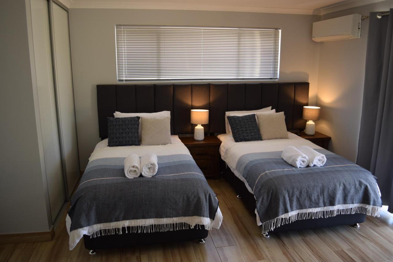 Eagle Bay House Bed & Breakfast ดันส์โบโรห์ ภายนอก รูปภาพ