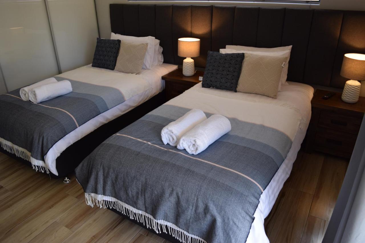 Eagle Bay House Bed & Breakfast ดันส์โบโรห์ ภายนอก รูปภาพ