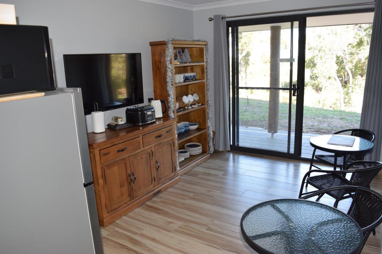 Eagle Bay House Bed & Breakfast ดันส์โบโรห์ ภายนอก รูปภาพ
