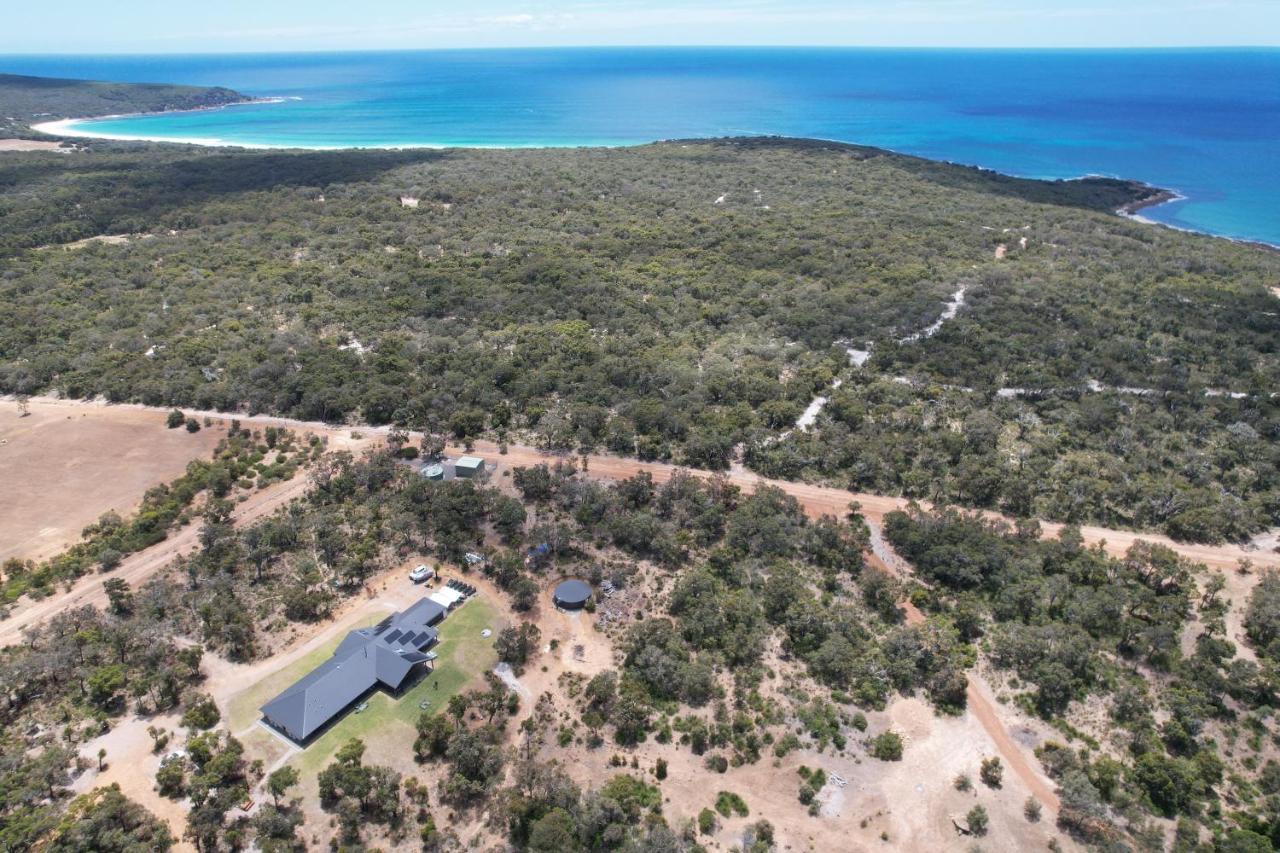 Eagle Bay House Bed & Breakfast ดันส์โบโรห์ ภายนอก รูปภาพ